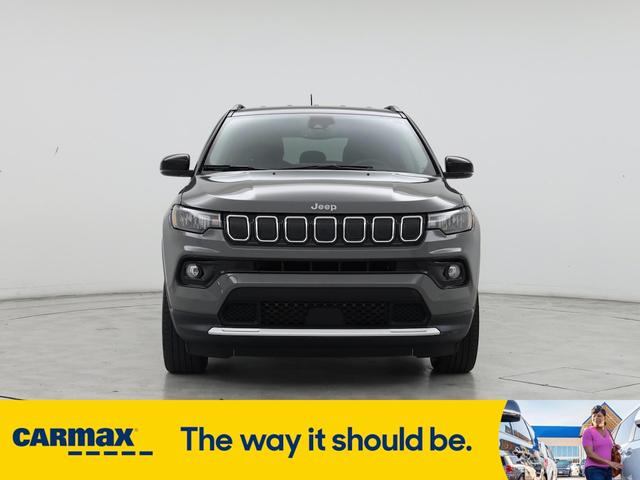 Photo of 2022 Gray Jeep Compass