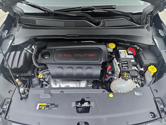 Photo of 2022 Gray Jeep Compass