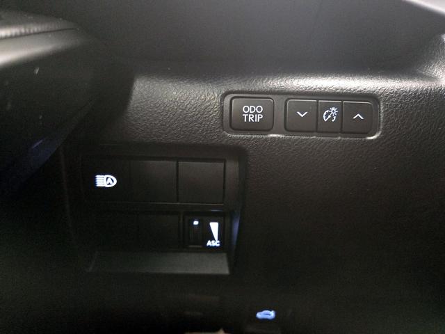 Photo of 2023 White Lexus IS 350