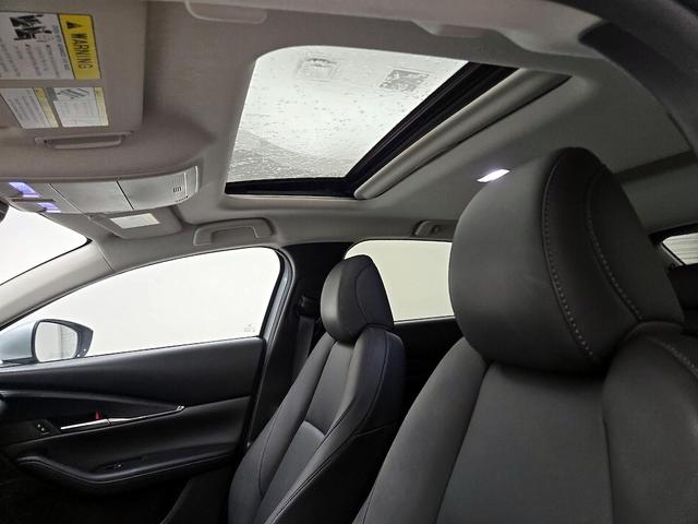 Photo of 2021 Silver Mazda CX-30