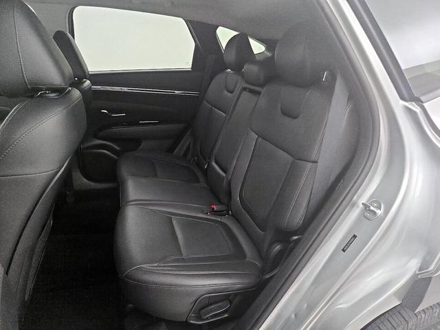 Photo of 2023 Silver Hyundai TUCSON