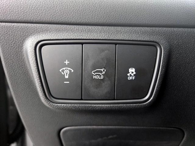 Photo of 2023 Silver Hyundai TUCSON