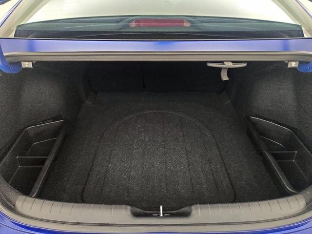 Photo of 2023 Blue Hyundai ELANTRA