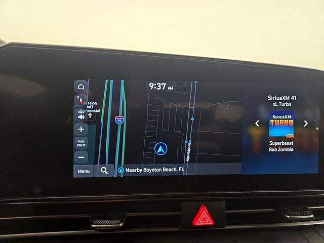 Photo of 2023 Blue Hyundai ELANTRA