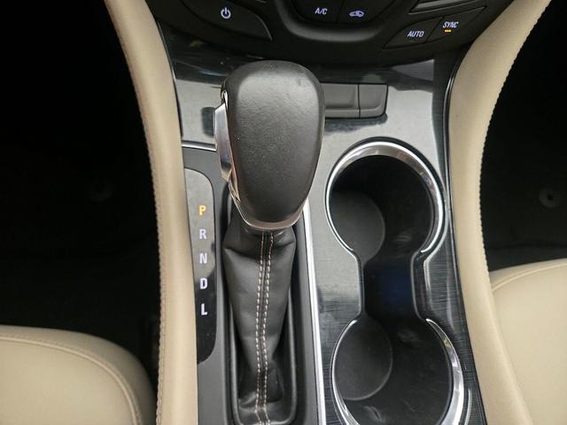 Photo of 2017 Red Buick Envision