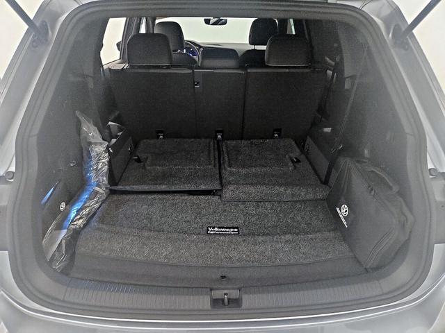 Photo of 2023 Silver Volkswagen Tiguan