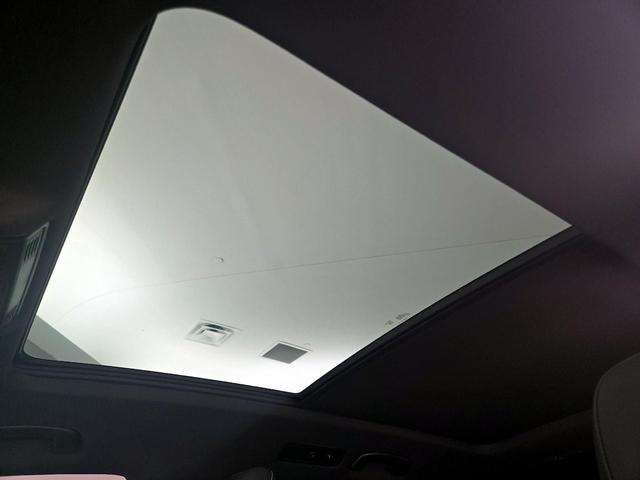Photo of 2023 Silver Volkswagen Tiguan