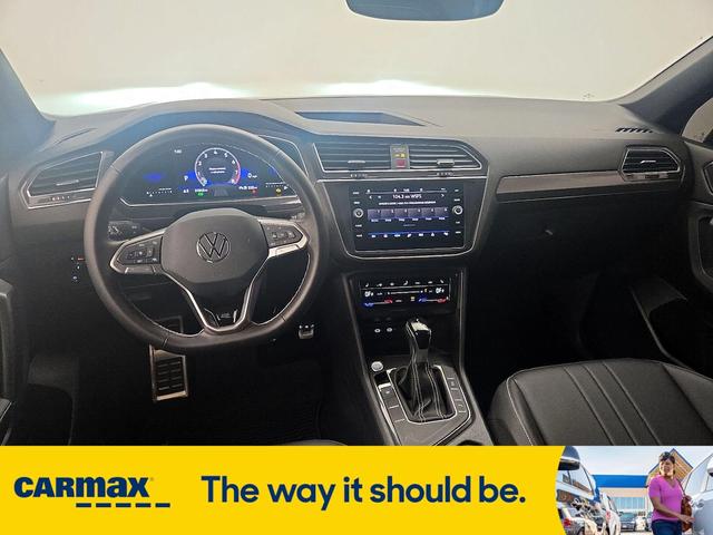 Photo of 2023 Silver Volkswagen Tiguan
