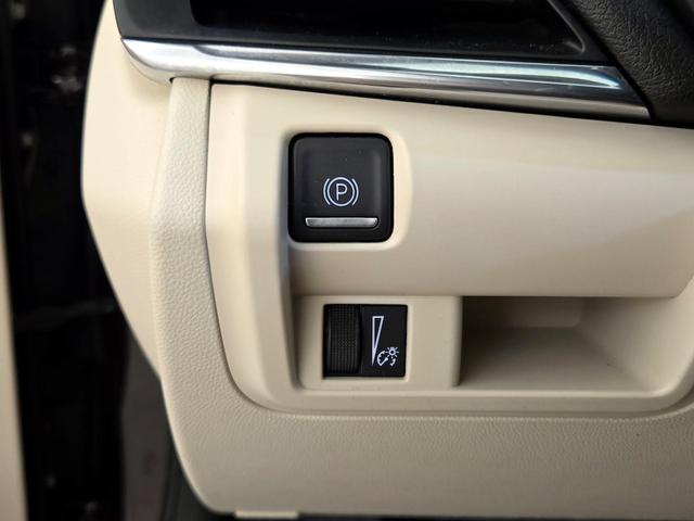 Photo of 2020 Burgundy Cadillac CT4