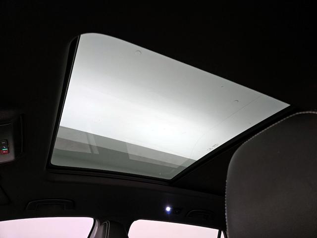 Photo of 2022 White Volkswagen Atlas Cross Sport
