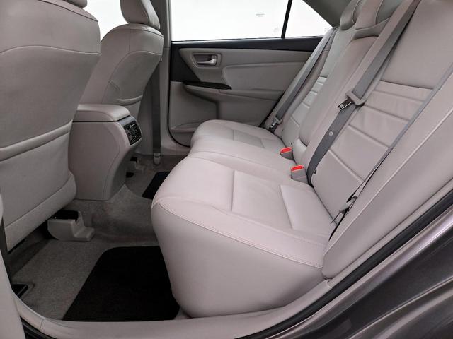 Photo of 2017 Gray Toyota Camry