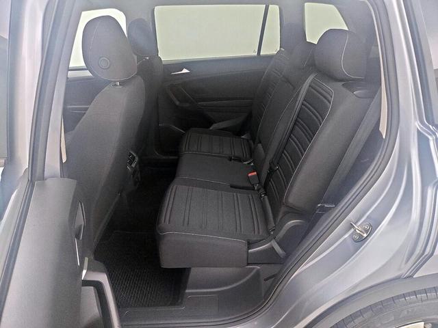 Photo of 2024 Gray Volkswagen Tiguan