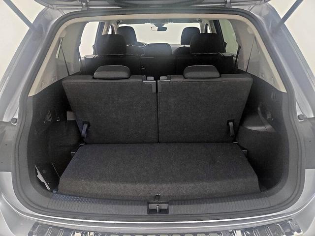 Photo of 2024 Gray Volkswagen Tiguan