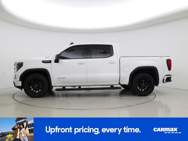 Photo of 2022 White GMC Sierra 1500