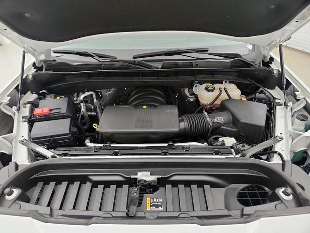 Photo of 2022 White GMC Sierra 1500