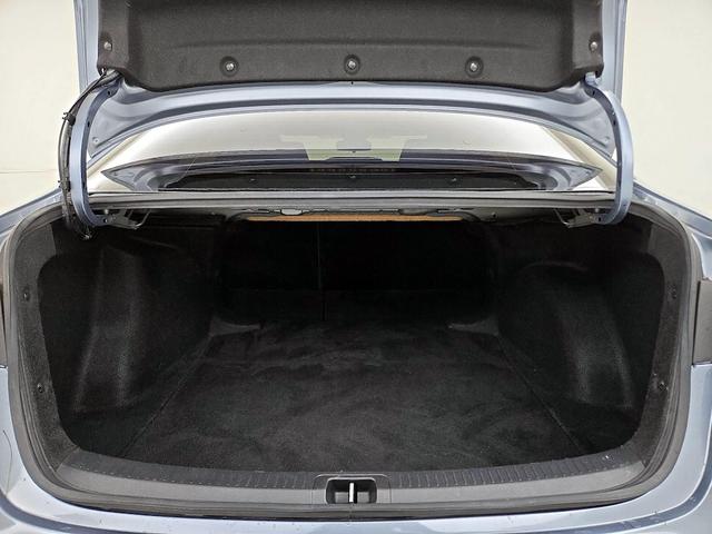 Photo of 2020 Blue Toyota Corolla