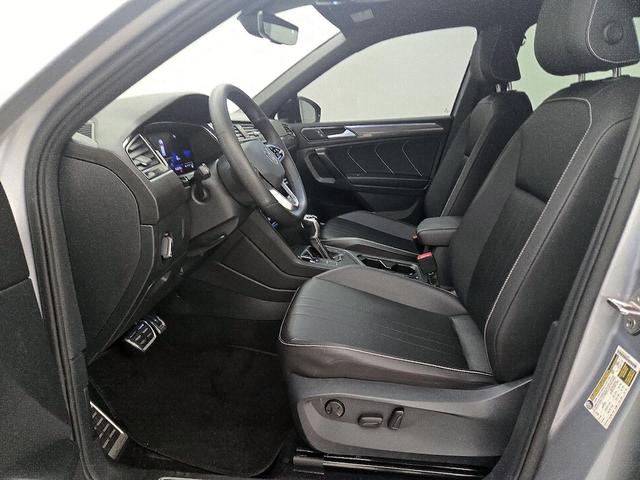 Photo of 2022 Silver Volkswagen Tiguan
