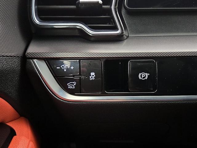 Photo of 2023 Gray Kia Sportage
