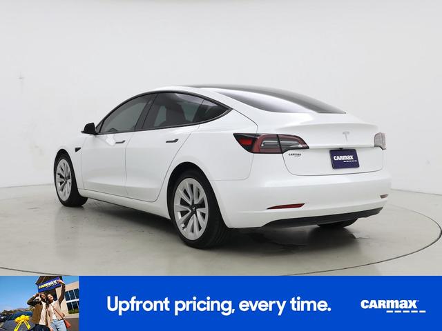 Photo of 2023 White Tesla Model 3