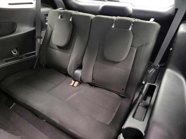Photo of 2022 Silver Ford Explorer