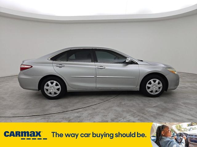 Photo of 2016 Silver Toyota Camry