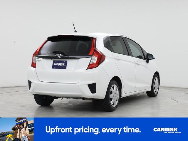Photo of 2016 White Honda Fit