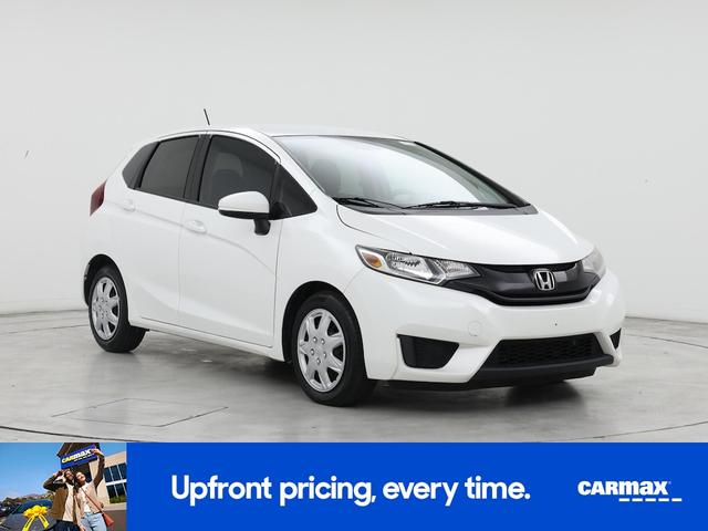 Photo of 2016 White Honda Fit