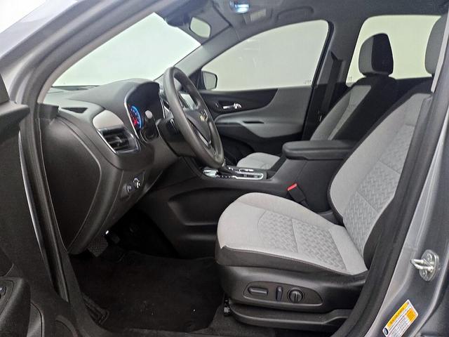 Photo of 2023 Gray Chevrolet Equinox