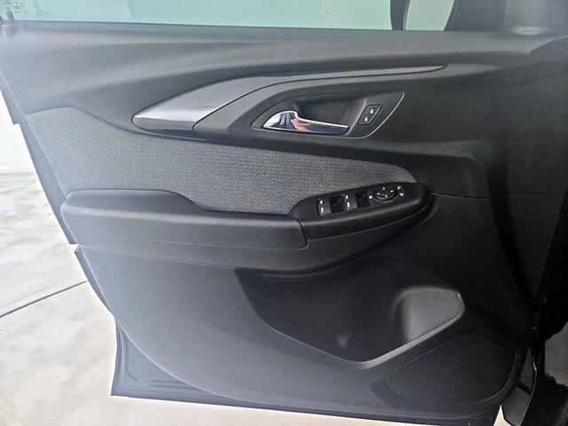 Photo of 2021 Black Chevrolet Trailblazer