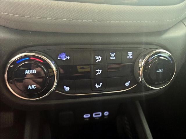 Photo of 2021 Black Chevrolet Trailblazer