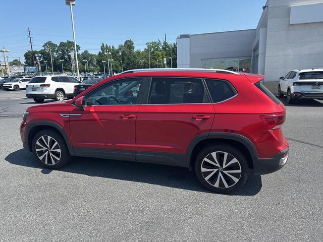 Photo of 2022 Red Metallic Volkswagen Taos