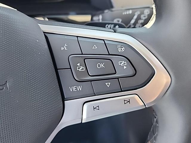 Photo of 2025 Deep Black Pearl Volkswagen Atlas