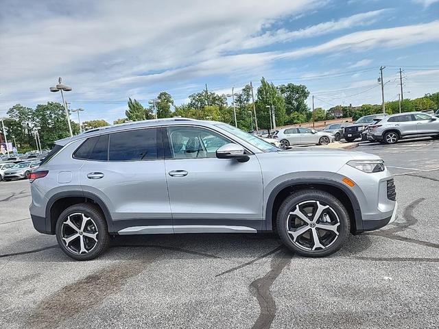 Photo of 2025 Pyrite Silver Metallic Volkswagen Tiguan