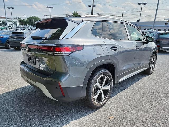 Photo of 2025 Platinum Gray Metallic Volkswagen Tiguan