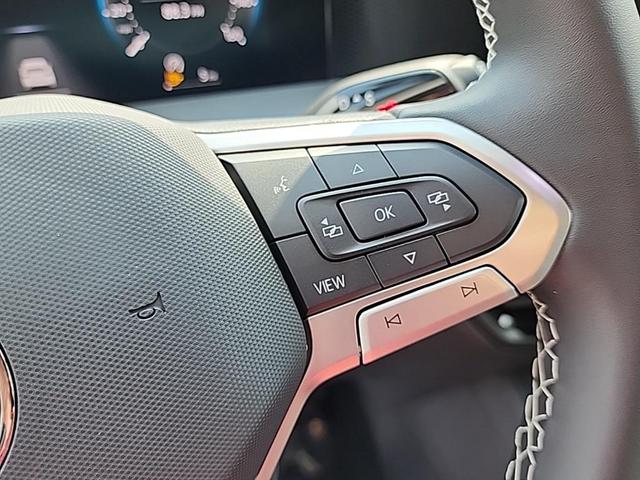 Photo of 2025 Platinum Gray Metallic Volkswagen Tiguan