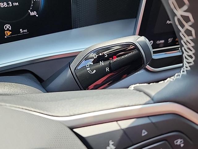 Photo of 2025 Platinum Gray Metallic Volkswagen Tiguan