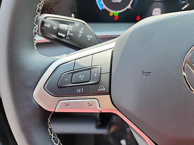 Photo of 2025 Platinum Gray Metallic Volkswagen Tiguan