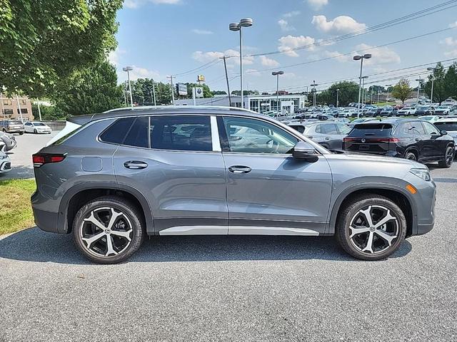 Photo of 2025 Platinum Gray Metallic Volkswagen Tiguan