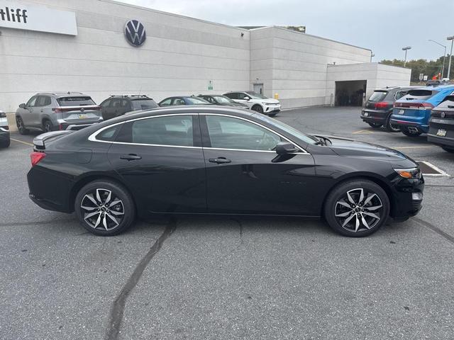 Photo of 2024 Mosaic Black Metallic Chevrolet Malibu