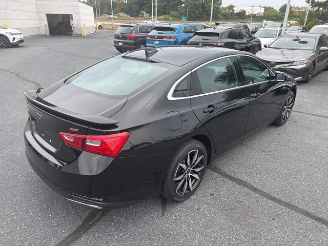 Photo of 2024 Mosaic Black Metallic Chevrolet Malibu