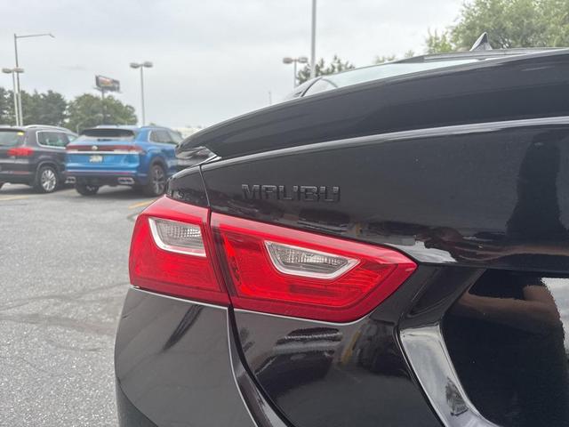 Photo of 2024 Mosaic Black Metallic Chevrolet Malibu
