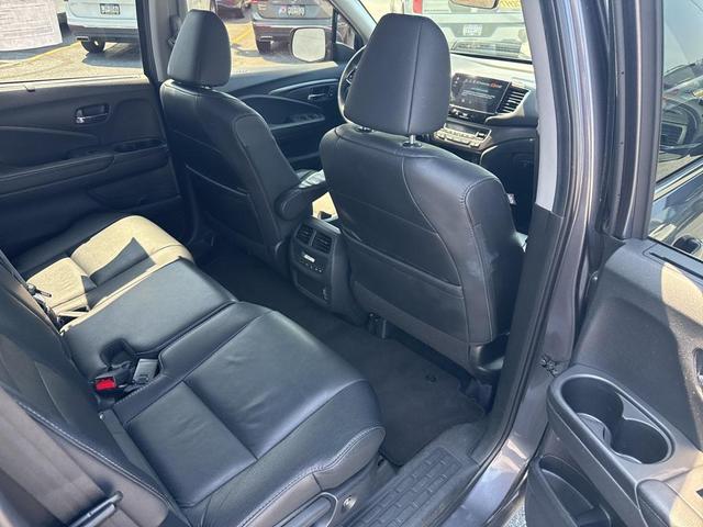 Photo of 2021 Crystal Black Pearl Honda Pilot