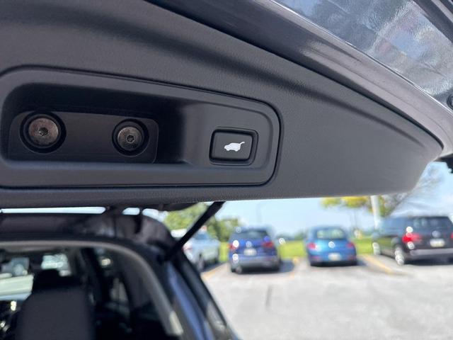Photo of 2021 Crystal Black Pearl Honda Pilot