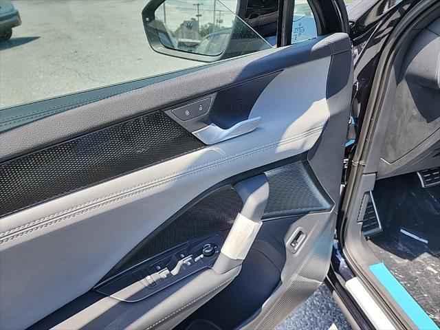 Photo of 2025 Deep Black Pearl Volkswagen Tiguan