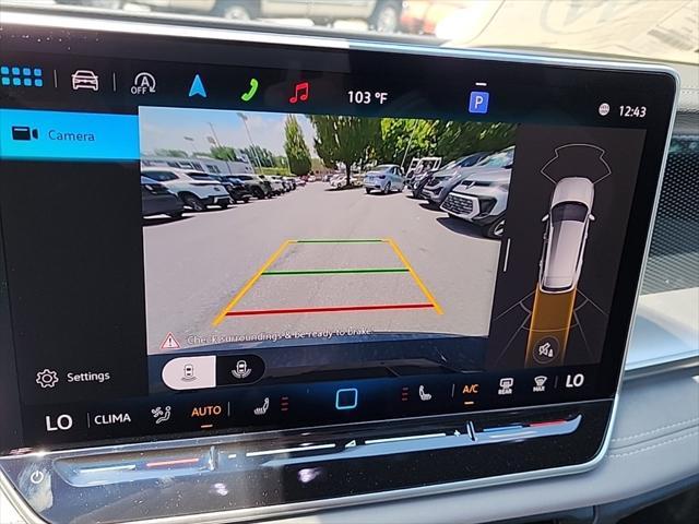 Photo of 2025 Deep Black Pearl Volkswagen Tiguan