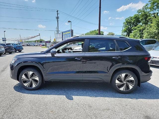 Photo of 2025 Deep Black Pearl Volkswagen Taos
