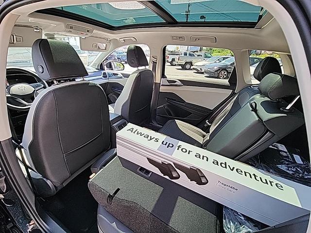 Photo of 2025 Deep Black Pearl Volkswagen Taos