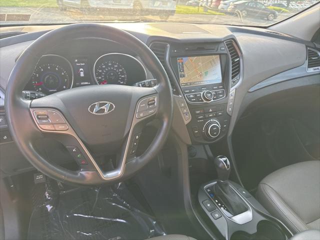 Photo of 2016 Iron Frost Hyundai SANTA FE