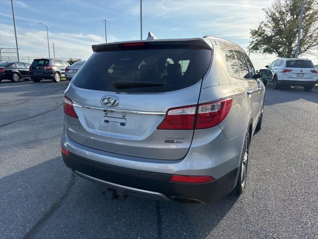 Photo of 2016 Iron Frost Hyundai SANTA FE