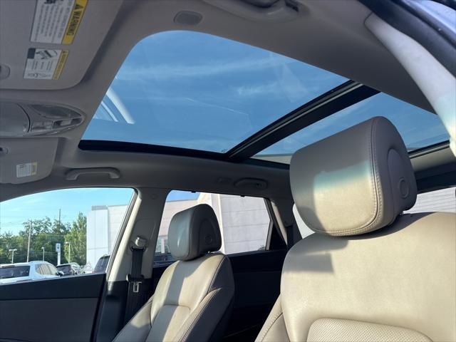 Photo of 2016 Iron Frost Hyundai SANTA FE